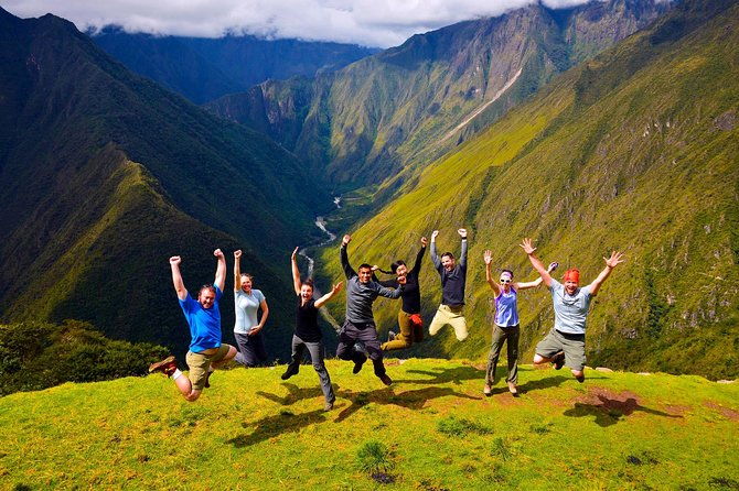 9-day-inca-trail-and-titicaca-lake-in-group-service