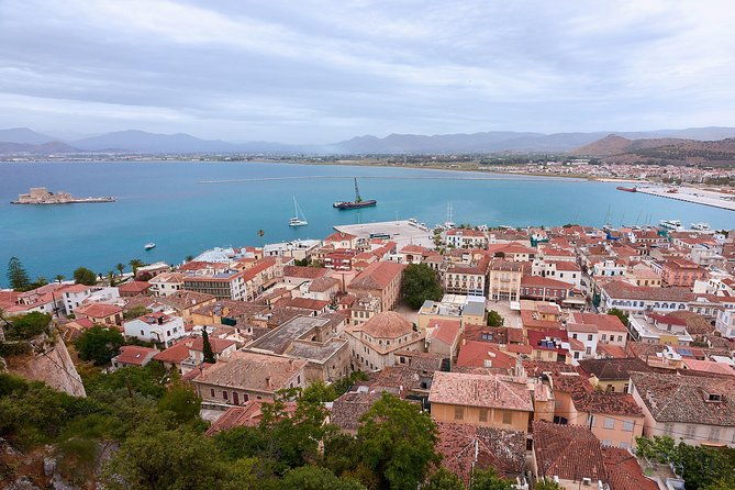 9-day-ultimate-greek-experience-peloponnese-delphi-zagori-meteora-vergina