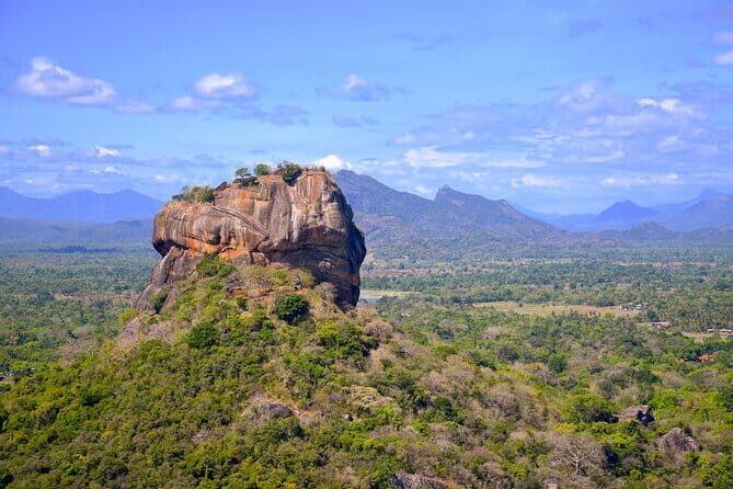 9 Days Dubai and Sri Lanka Combination Tour - Authentic Experiences You’ll Remember