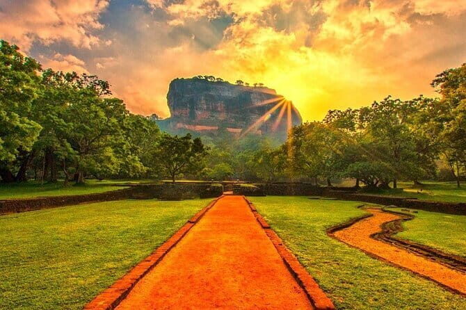 9 Days Guided Tour Through Sri Lanka - Historic Galle and Departure