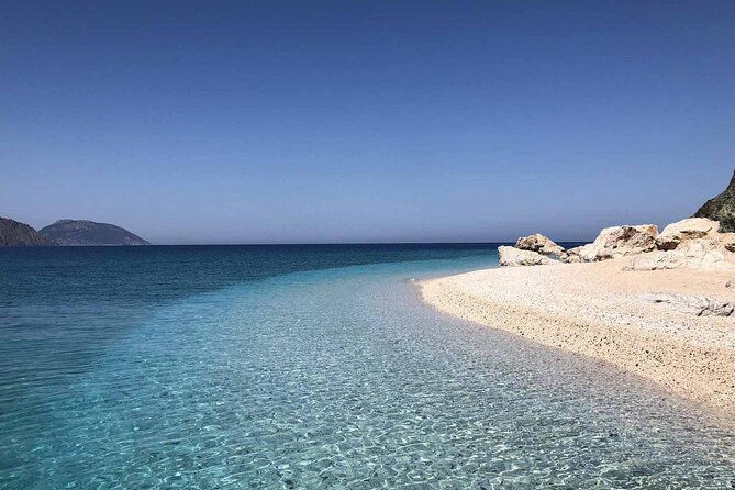 9-hour-turkish-maldives-suluada-island-boat