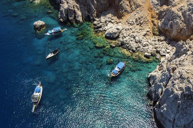 9-hour-turkish-maldives-suluada-island-boat