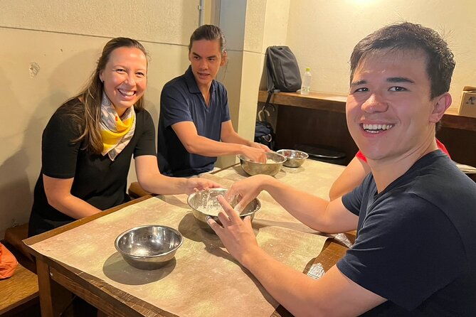 90-min-shared-handmade-udon-experience