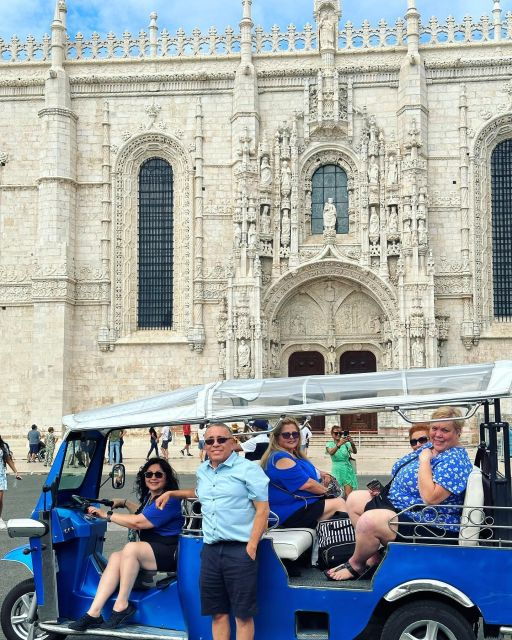 90-min-tour-of-alfama-oldtown-by-tuk-tuk-with-lisbon-by-tuk