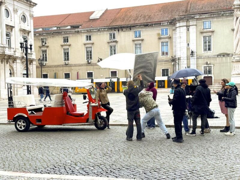 90-min-tour-of-alfama-oldtown-by-tuk-tuk-with-lisbon-by-tuk