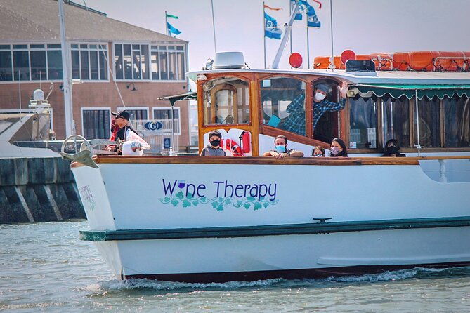 90-minute-daytime-tour-aboard-wine-therapy-2