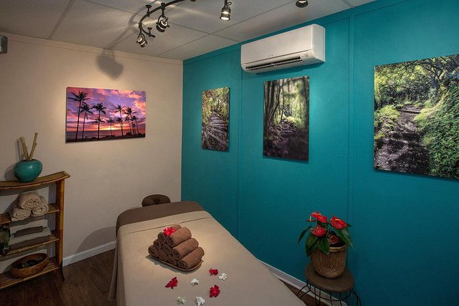 90-minute-lomi-lomi-massage