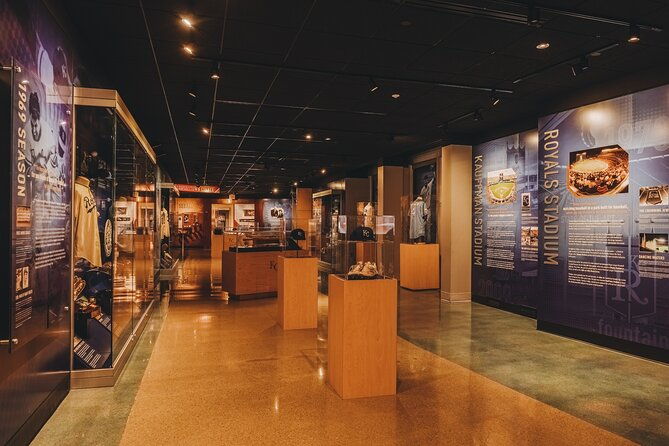 90-minute-walking-tour-in-kauffman-stadium-2
