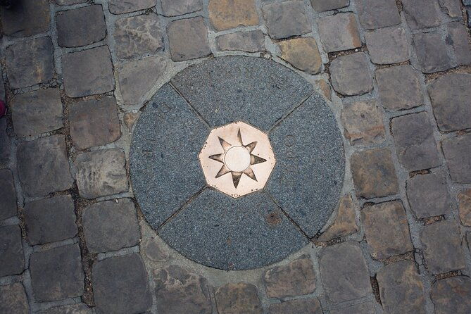 90-minutes-notre-dame-exterior-semi-private-tour