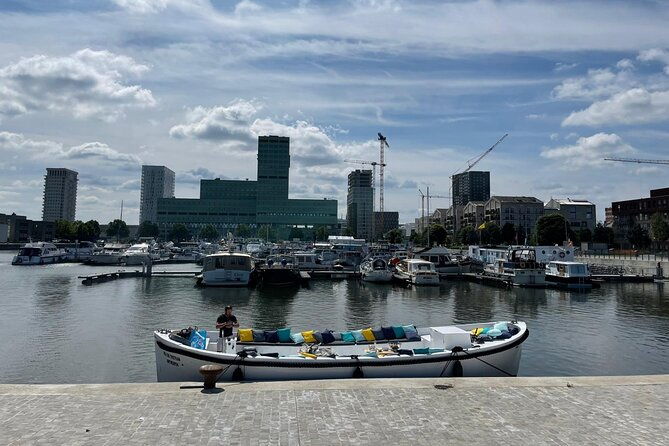 90-minutes-private-aperitif-boat-ride-in-antwerp