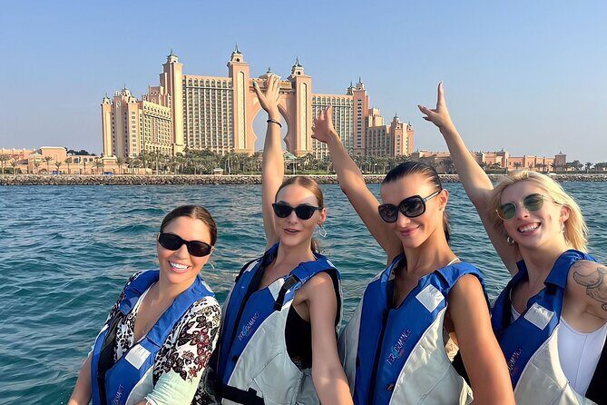 90 Minutes Speedboat Tour Dubai Marina, Burj Al Arab and Atlantis - FAQs