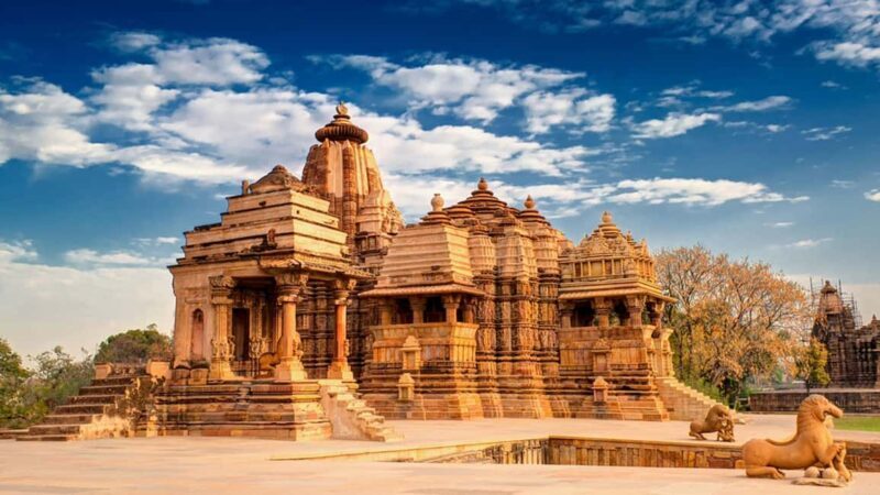 A 2-Day Khajuraho: Spiritual Art & Panna Safari Adventure - Discovering the Khajuraho Temples