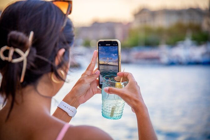 a-2-hours-local-tapas-and-sailing-adventure-in-barcelona