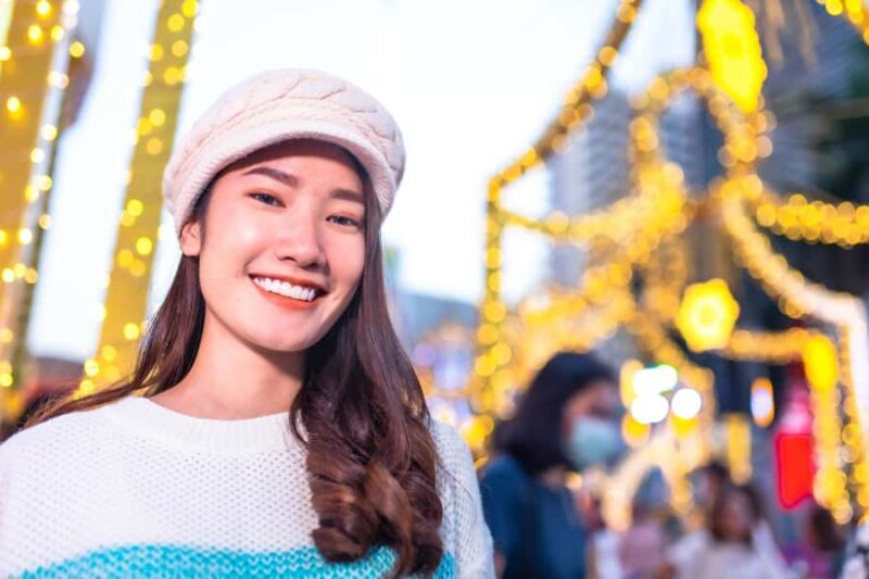 A Bangkok Christmas Walk: Private Tour with Coconut Pancakes - Exploring Bangkok’s Festive Heart