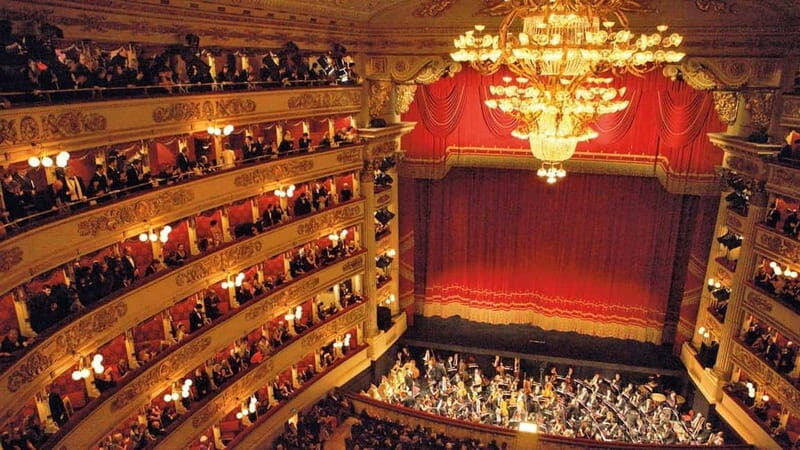 A baritone as a friend: Milan Scala Theatre from inside - Discovering La Scala: What to Expect from the Tour