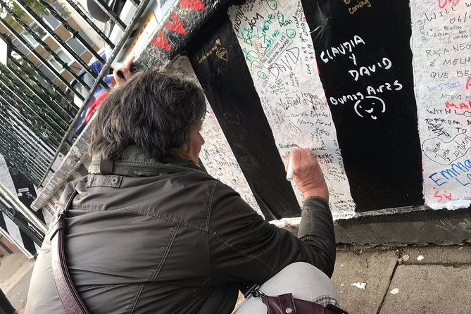 a-beatles-london-taxi-tour-and-sightseeing-experience