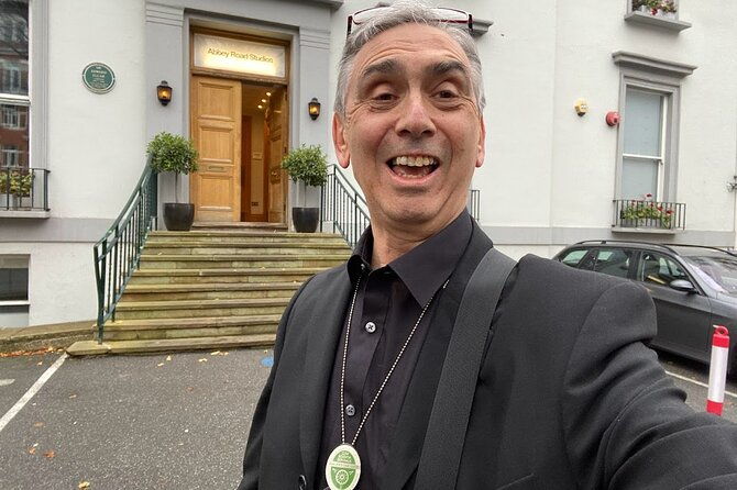 a-beatles-london-taxi-tour-and-sightseeing-experience