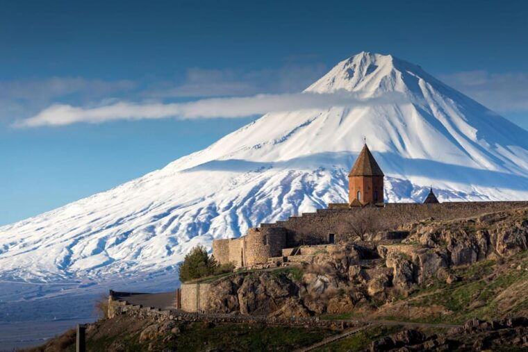 a-breathtaking-tour-of-khor-virap-with-wine-tasting-included