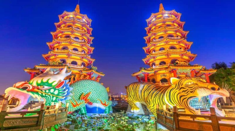 A Canvas of Faith and Art:A Poetic Day Trip to Kaohsiung - Transportation, Timing, and Overall Value