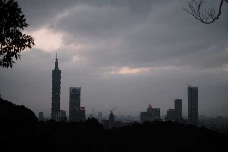 a-chat-with-local-university-student-in-taiwan-taipei