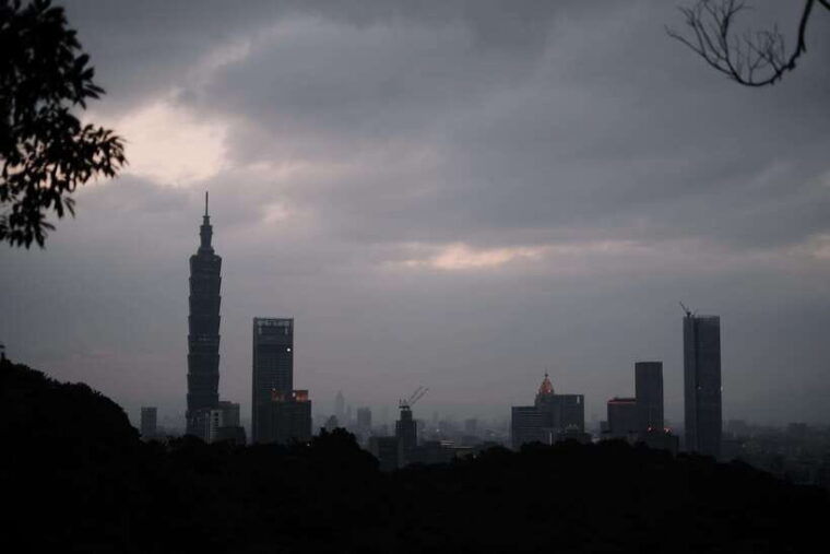 a-chat-with-local-university-student-in-taiwan-taipei