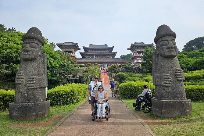 A comfortable wheelchair trip & east of Jeju - FAQ
