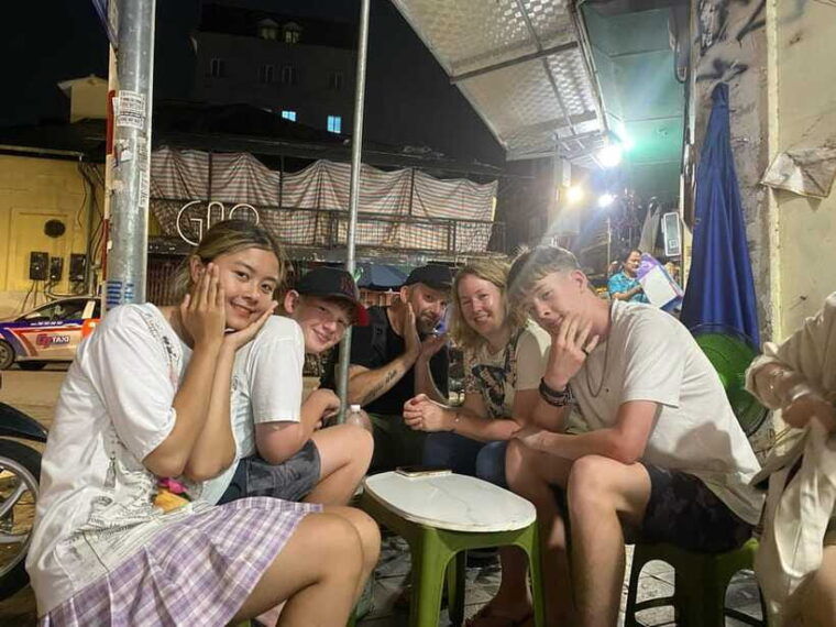 a-culinary-adventure-in-hanois-old-quarter