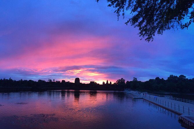 A Day Angkor Wat Sunrise Tour, Ta Prohm & Hidden Gems Beng Mealea - Who Is This Tour Best For?