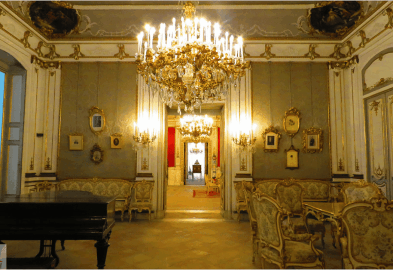 a-day-as-a-king-of-naples