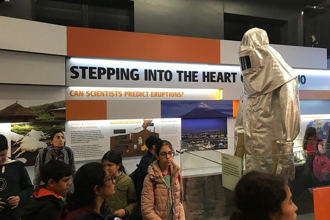 a-day-at-the-museum-natural-history-museum-london-2