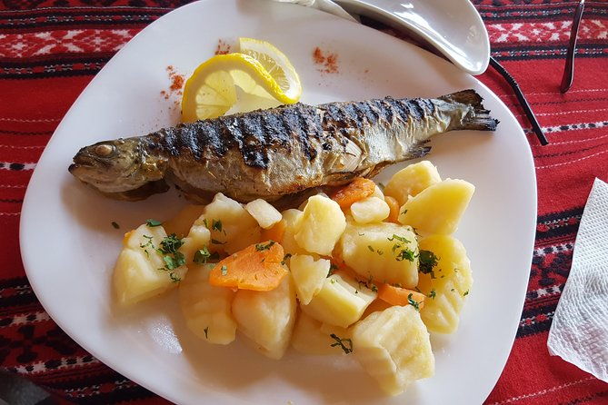 a-day-by-the-black-sea-shared-group-tour-from-bucharest-2