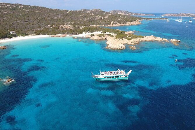 A day excursion to La Maddalena - The Departure and Main Vessel