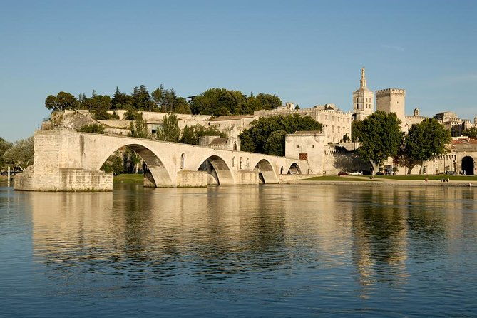 a-day-in-provence-small-group-tour-from-marseille