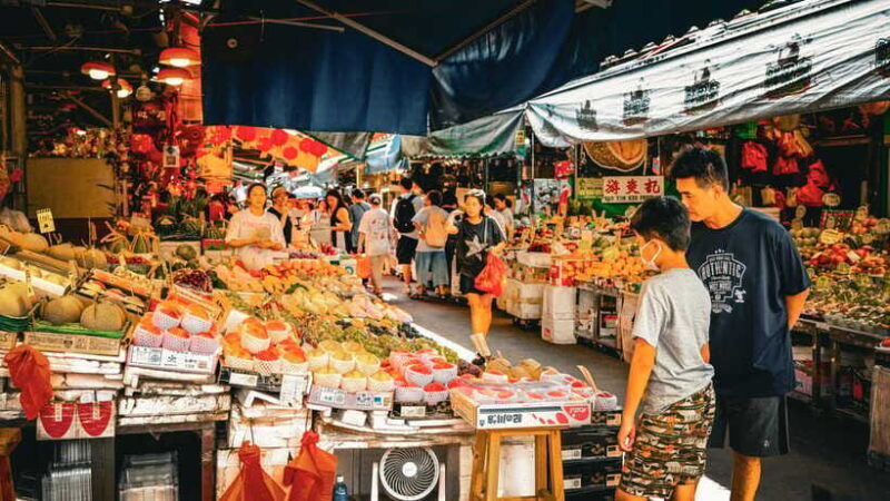 a-day-in-the-life-of-a-hong-konger-walking-tour