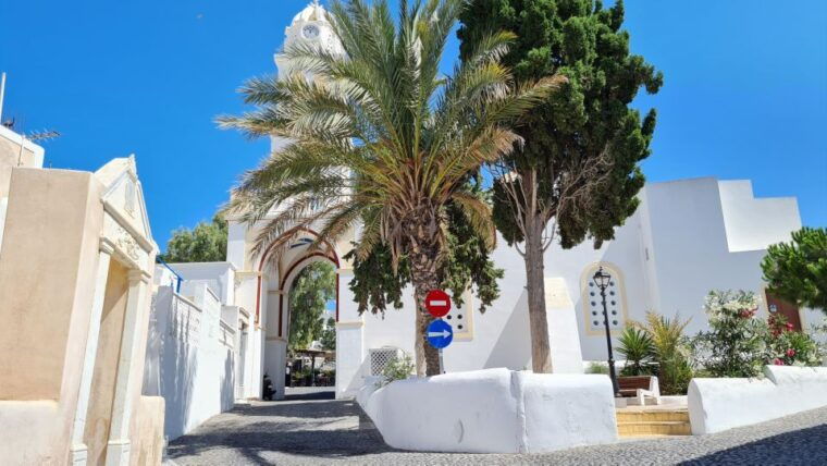 a-day-private-tour-of-santorini-the-most-famous-sightseeing