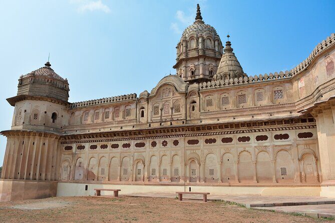 A Day Trip of Orchha from Khajuraho in Private Car with Guide - The Sum Up