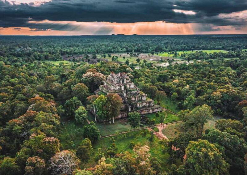 a-day-trip-to-beng-melea-and-koh-ker-temples-from-siem-reap