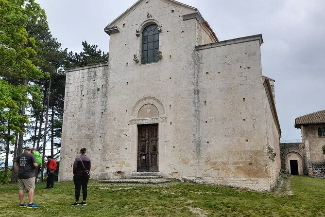 a-day-with-the-shepherd-milking-sheeps-and-making-cheese-in-the-national-park-of-abruzzo
