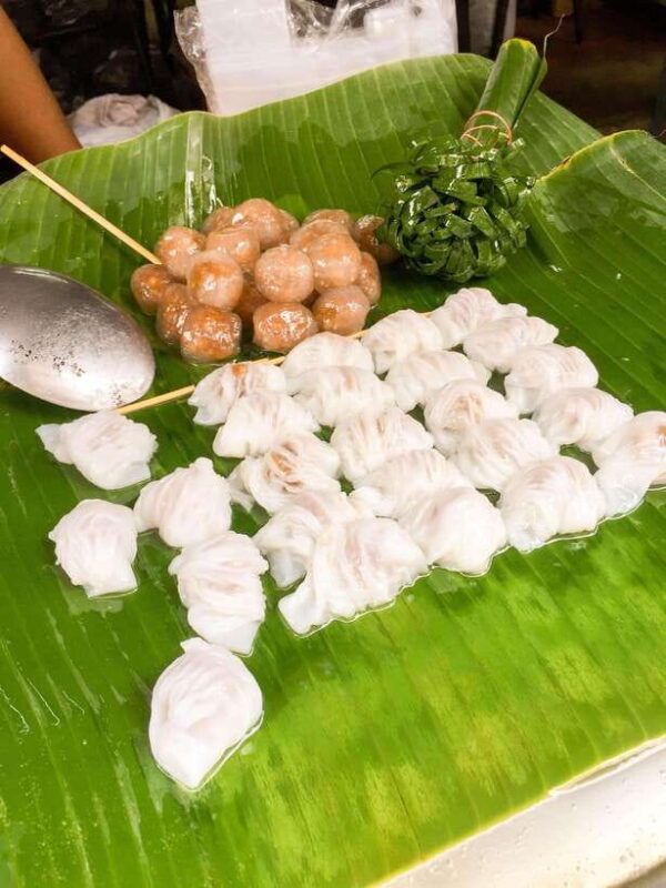 a-flavorful-journey-through-bangkoks-hidden-food-gems