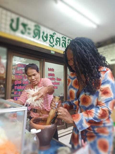 a-flavorful-journey-through-bangkoks-hidden-food-gems