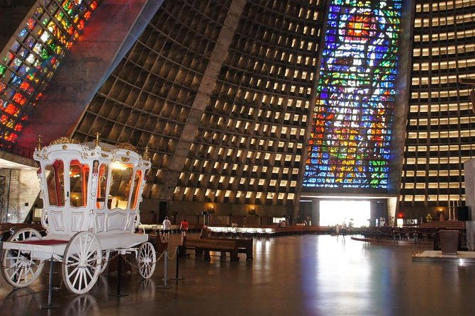 a-full-day-in-rio-with-a-train-ride-to-cristo-redentor-all-inclusive