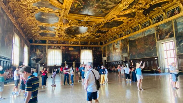 a-full-day-in-venice-with-multiple-guided-tours