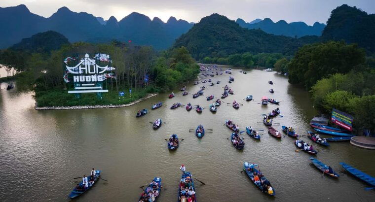 a-full-day-trip-to-perfume-pagoda