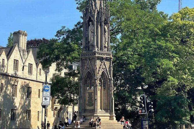 a-guide-to-the-city-of-dreaming-spires-a-self-guided-audio-tour-of-oxford