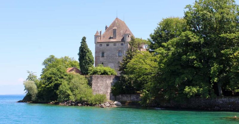 A guided tour of the medieval village of Yvoire - The Experience from the Reviews