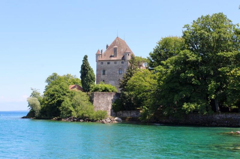 A guided tour of the medieval village of Yvoire - Who Should Consider This Tour?
