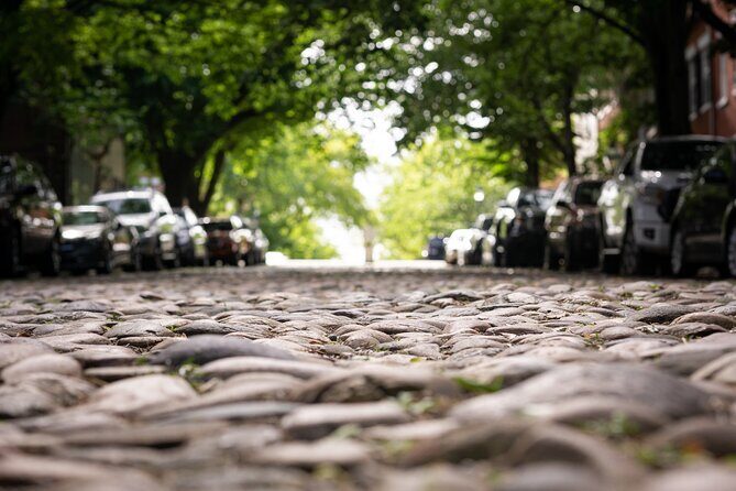 A Guided Walking Tour through Historic Old Town Alexandria - Who Will Love This Tour?