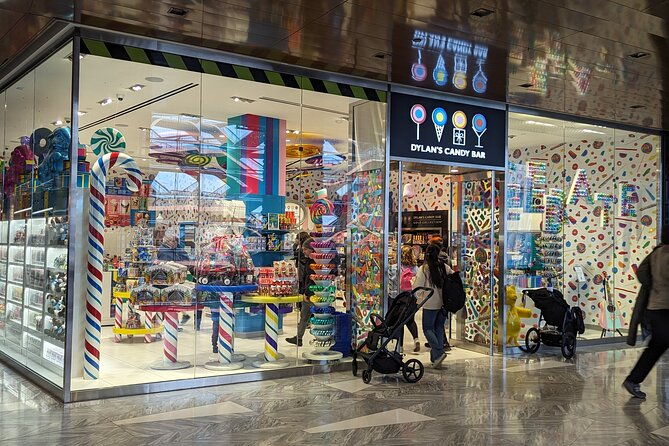 a-half-day-walk-between-the-skyscraper-clusters-of-manhattan