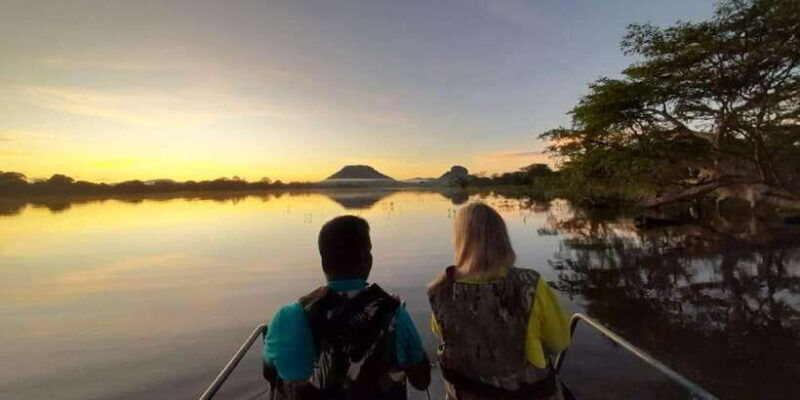 a-hidden-gem-in-sigiriya-magical-boat-journey