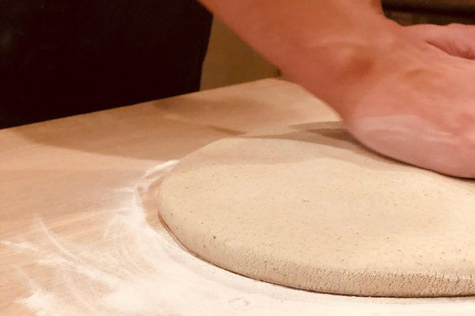 a-japanese-food-experience-plan-in-sapporo-where-you-can-enjoy-tempura-and-3-types-of-hokkaido-only-sake-along-with-a-soba-making-experience
